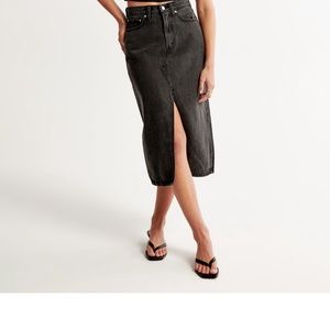 ABERCROMBIE & FITCH DENIM MIDI SKIRT